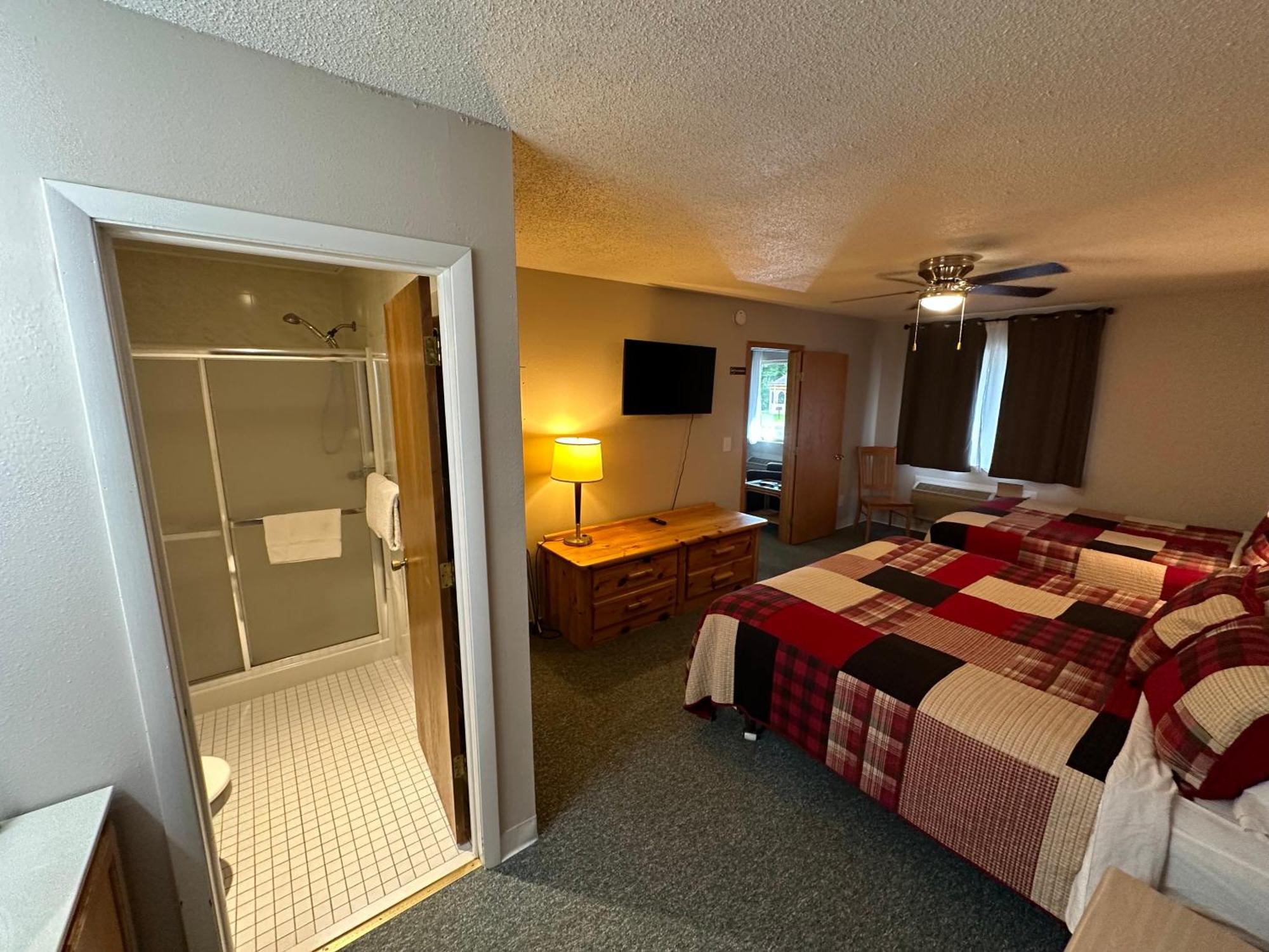 Trails Inn Quadna Mountain Motel & Rv Park Hill City 部屋 写真